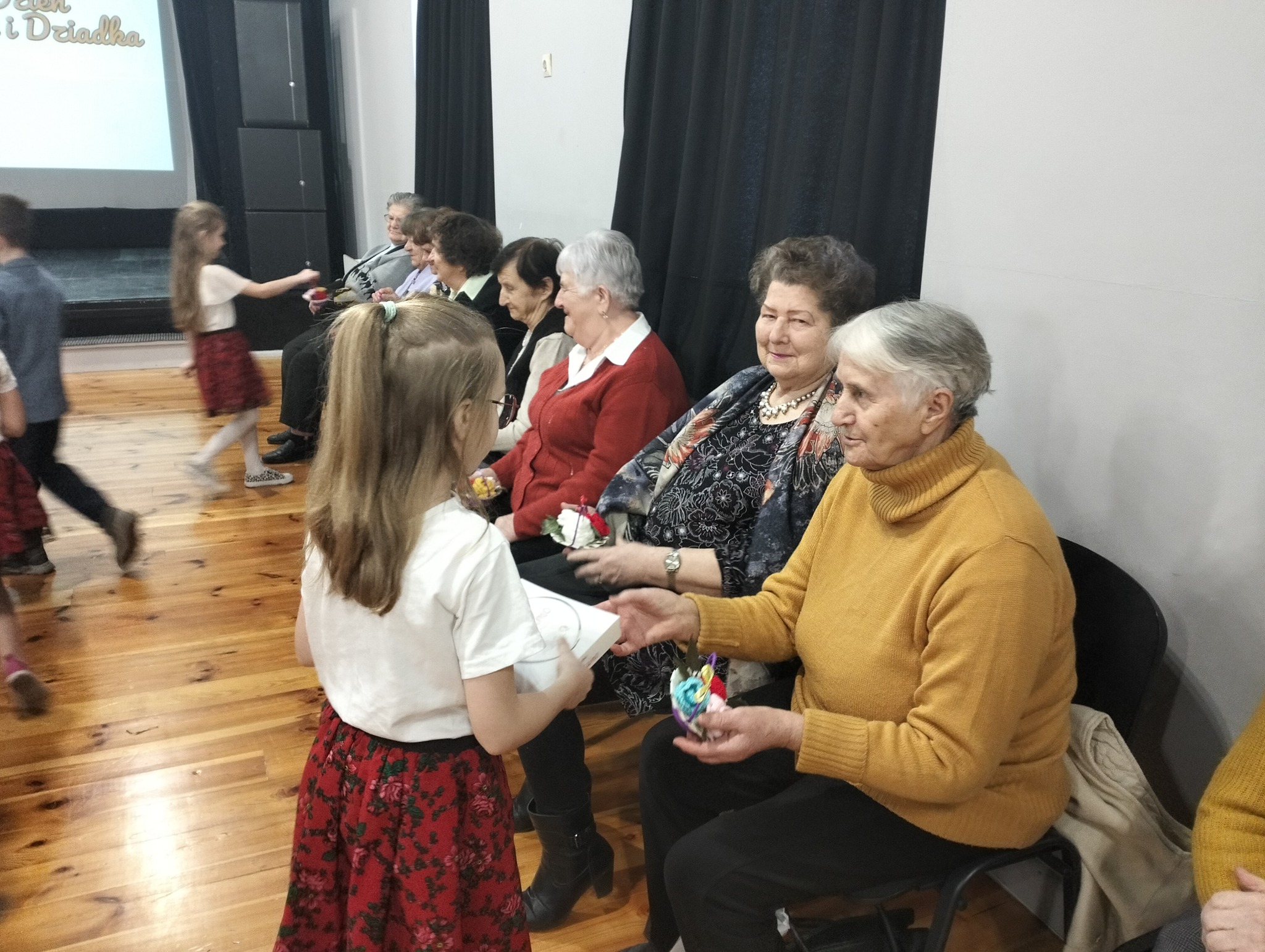 Dzień Babci i Dziadka 2025